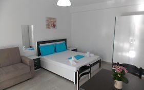 Elvin Apartments